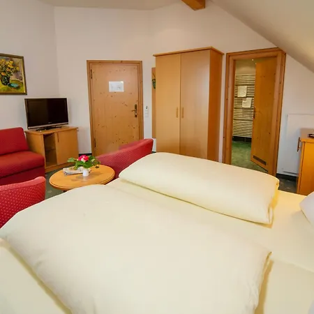 Hoisl-braeu Hotel